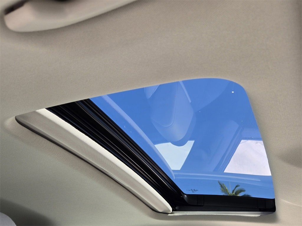 Used 2024 Honda Accord EX image 17