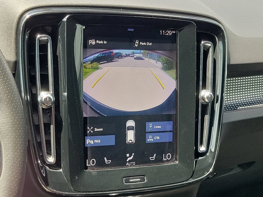 Used 2019 Volvo XC40 T5 R-Design AWD/4WD image 23