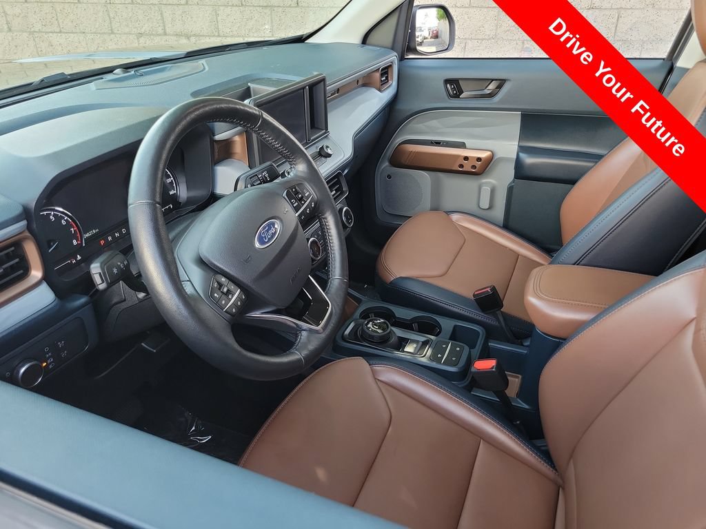 Used 2022 Ford Maverick Lariat w/ Lariat Luxury Package FWD image 3