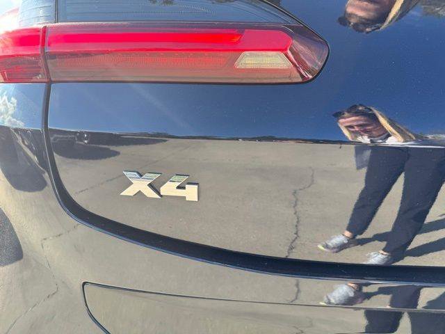 Used 2023 BMW X4 M40i w/ Premium Package image 23