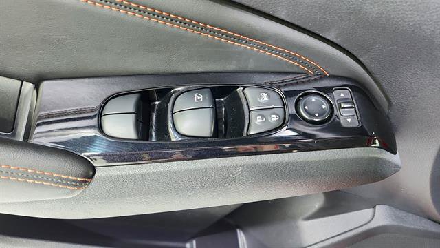 Certified 2023 Nissan Altima 2.5 SR FWD image 18