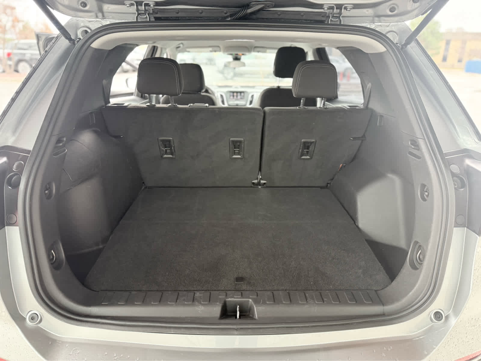 Used 2023 Chevrolet Equinox LS w/ Sport Edition FWD image 36