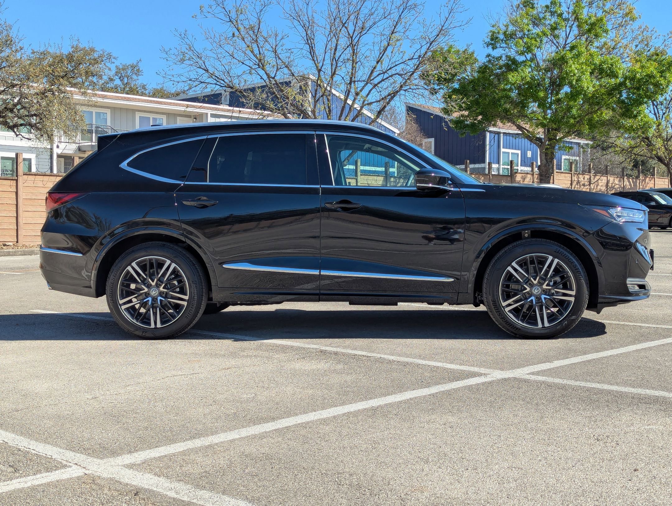 New 2026 Acura MDX SH-AWD w/ Advance Package image 2