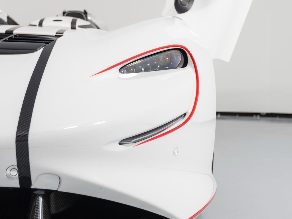 Used 2021 McLaren Elva image 54