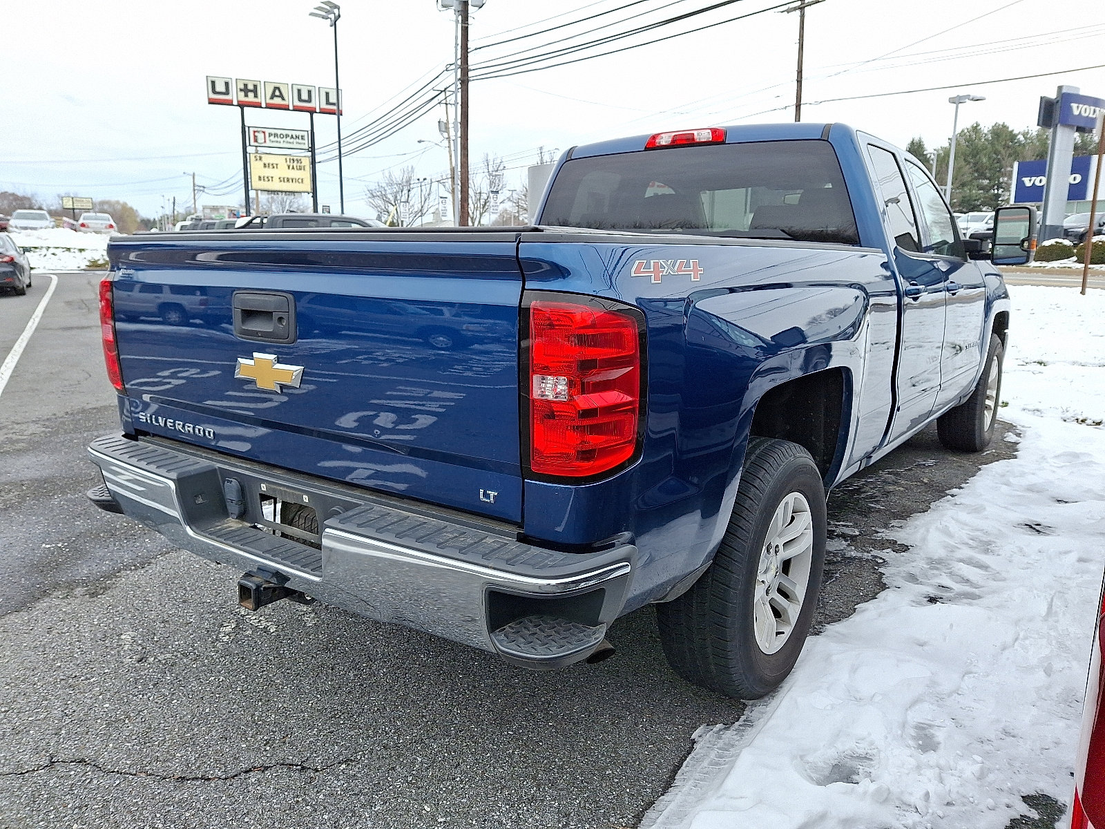 Used 2017 Chevrolet Silverado 1500 LT w/ Max Trailering Package image 5