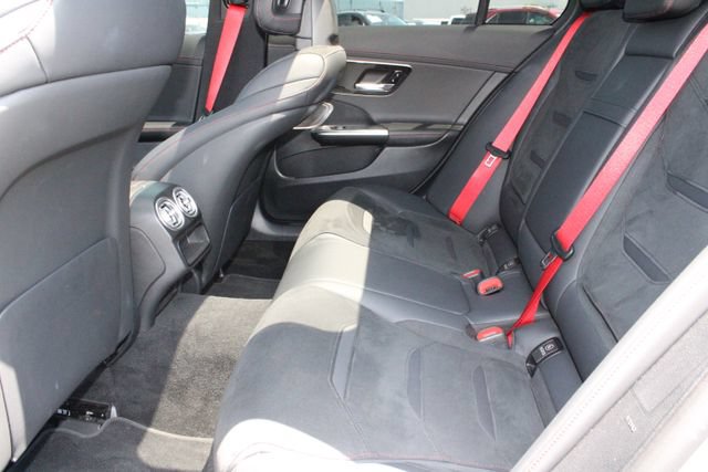 Used 2025 Mercedes-Benz C 43 AMG 4MATIC Sedan image 47