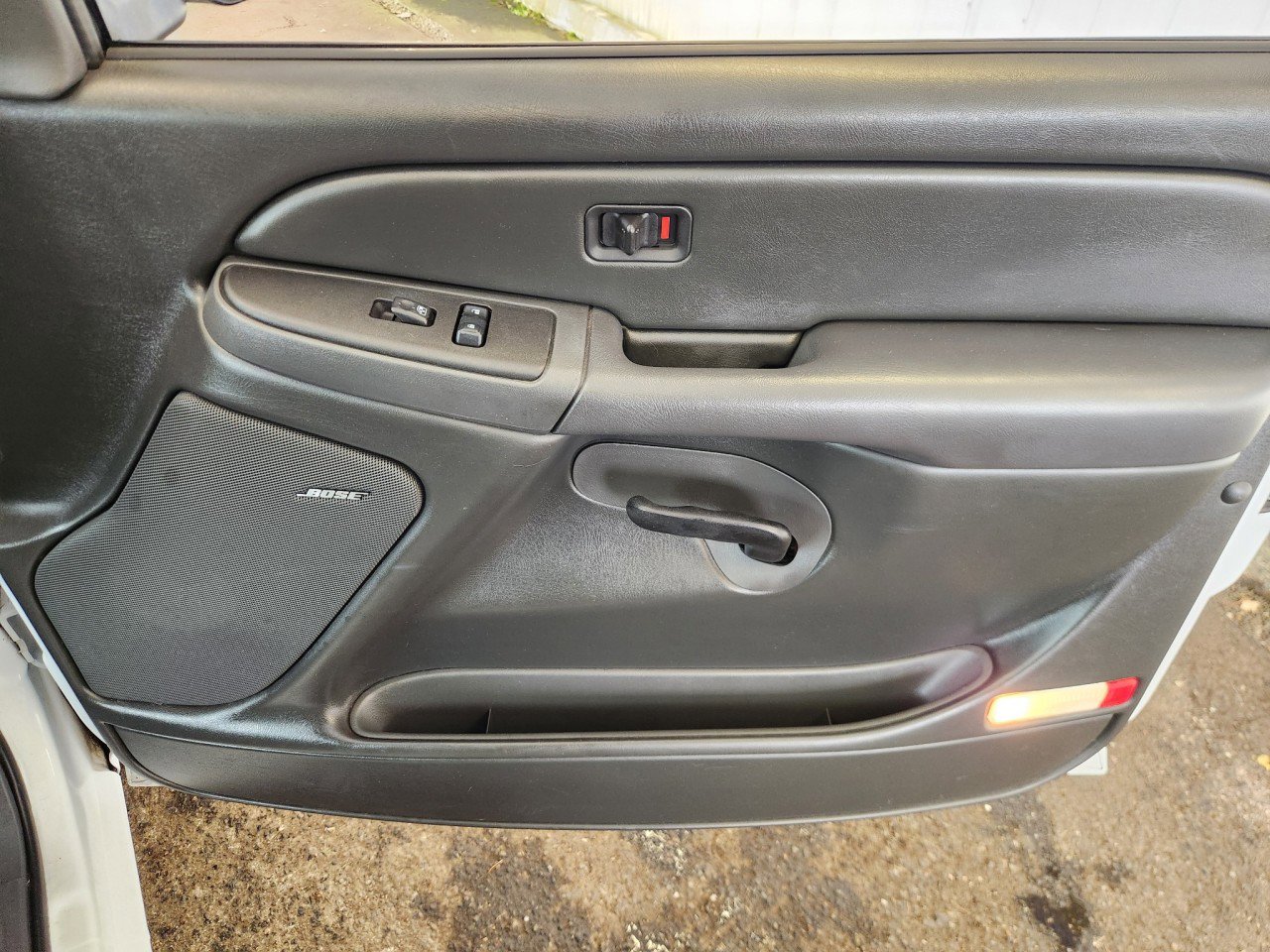 Used 2006 Chevrolet Silverado 1500 LT w/ Onstar Plus Package RWD image 14