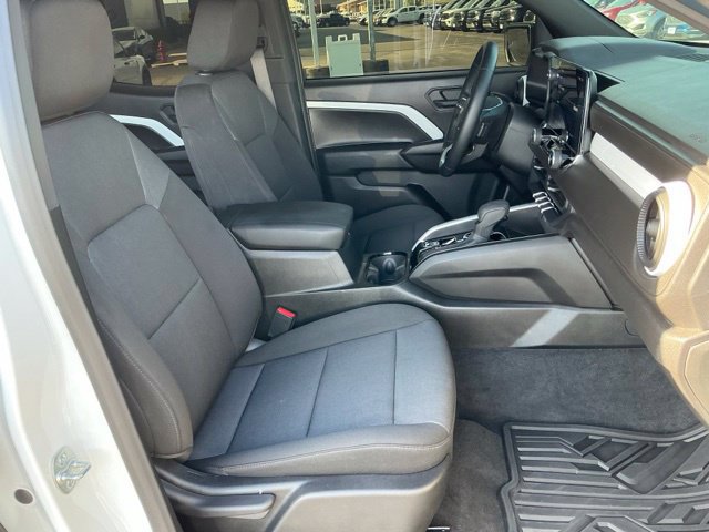Used 2026 Chevrolet Colorado W/T w/ WT Custom Package AWD/4WD image 21