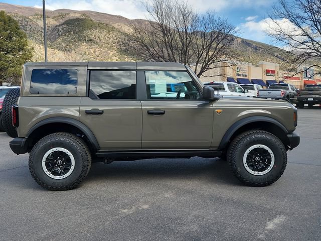 New 2026 Ford Bronco Badlands image 2