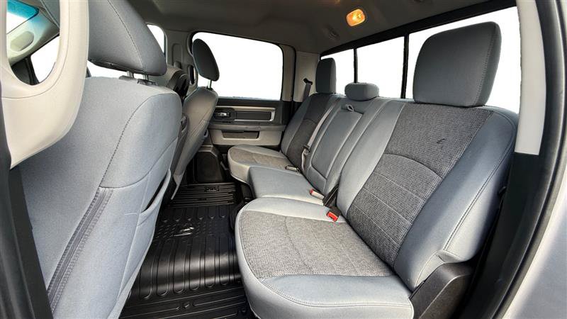 Used 2019 RAM 1500 Big Horn AWD/4WD image 16