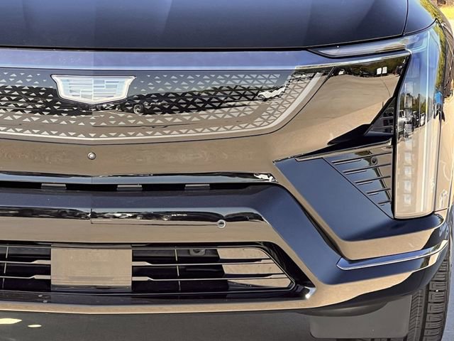 New 2026 Cadillac Optiq Sport 2 image 8