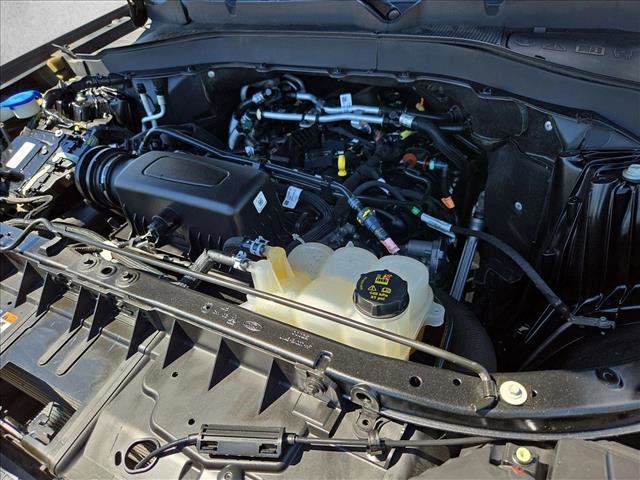 Used 2022 Ford Explorer XLT w/ Equipment Group 202A image 23