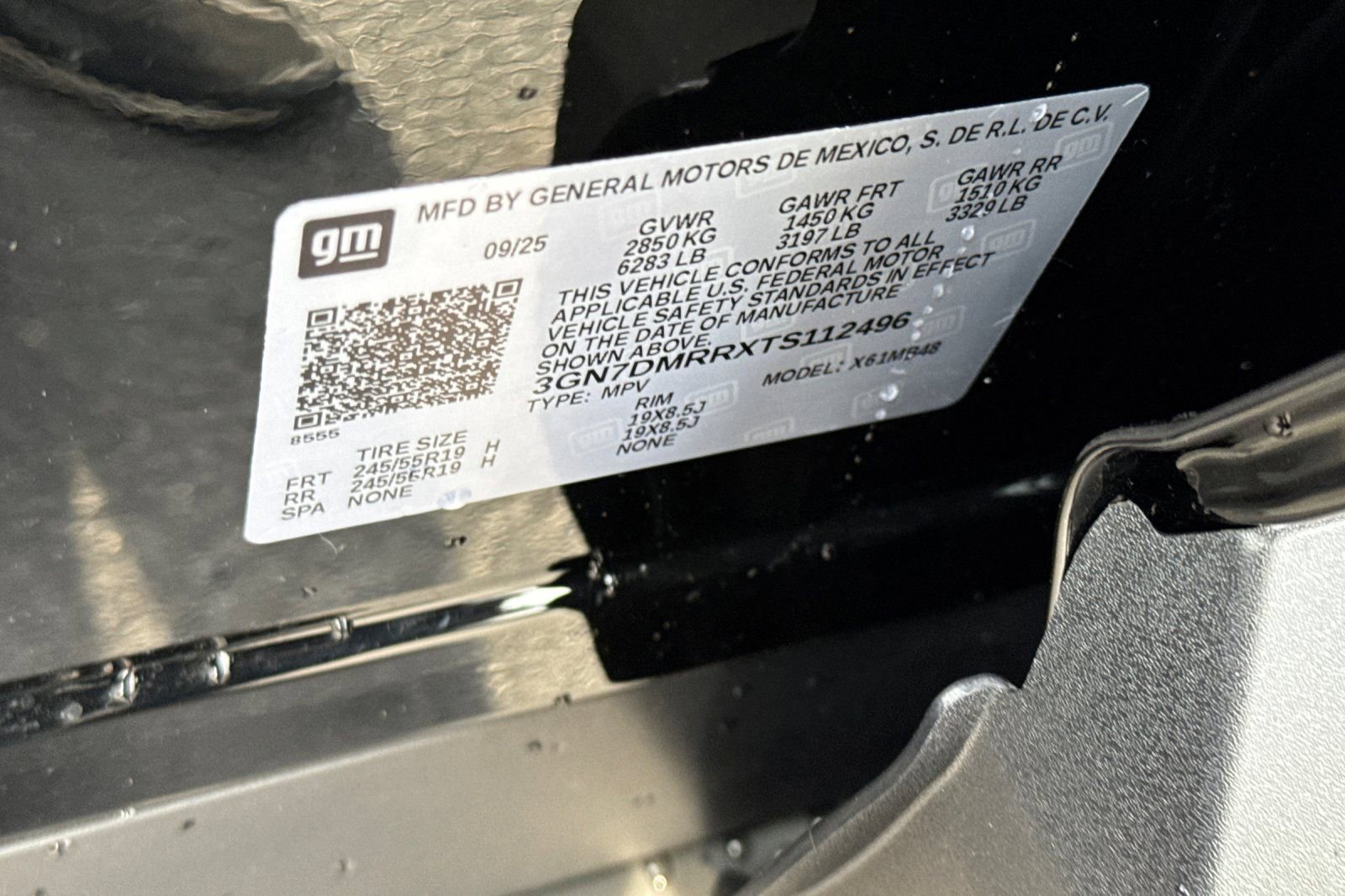 New 2026 Chevrolet Equinox EV LT image 26