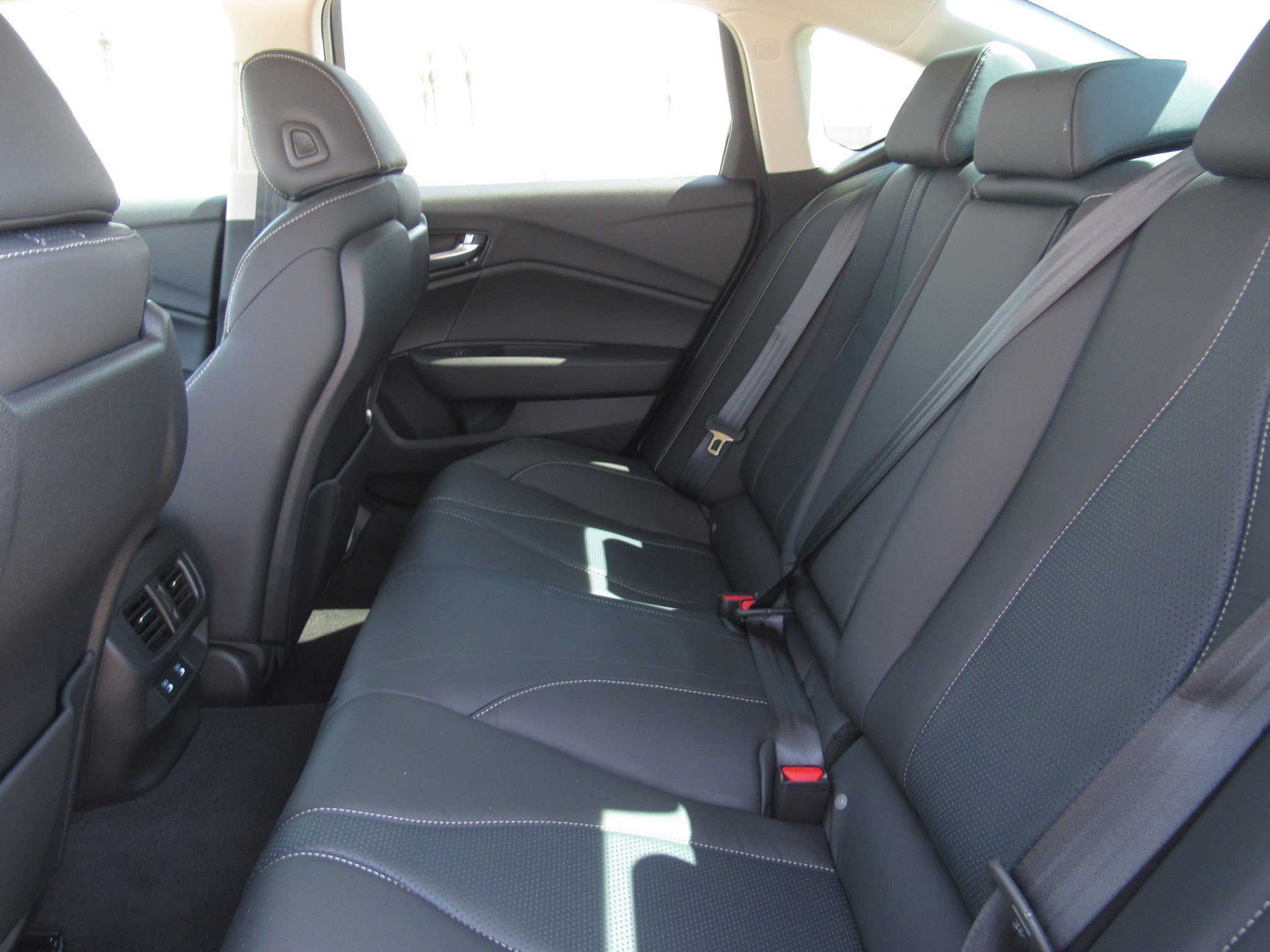 Certified 2025 Acura TLX w/ Technology Package FWD image 14