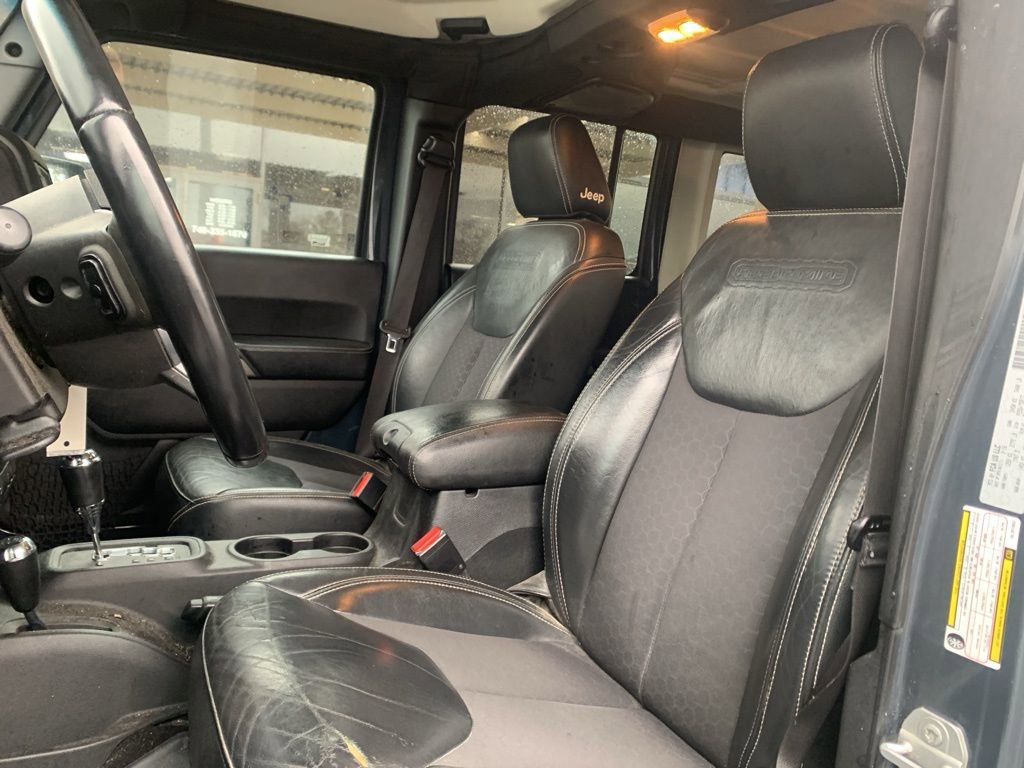 Used 2016 Jeep Wrangler Unlimited Sport image 10