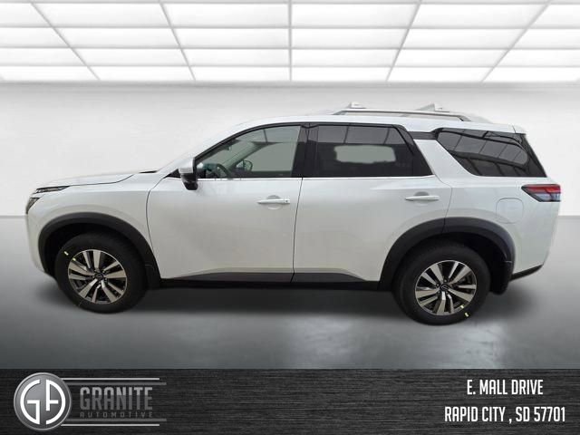 New 2025 Nissan Pathfinder SL AWD/4WD image 2