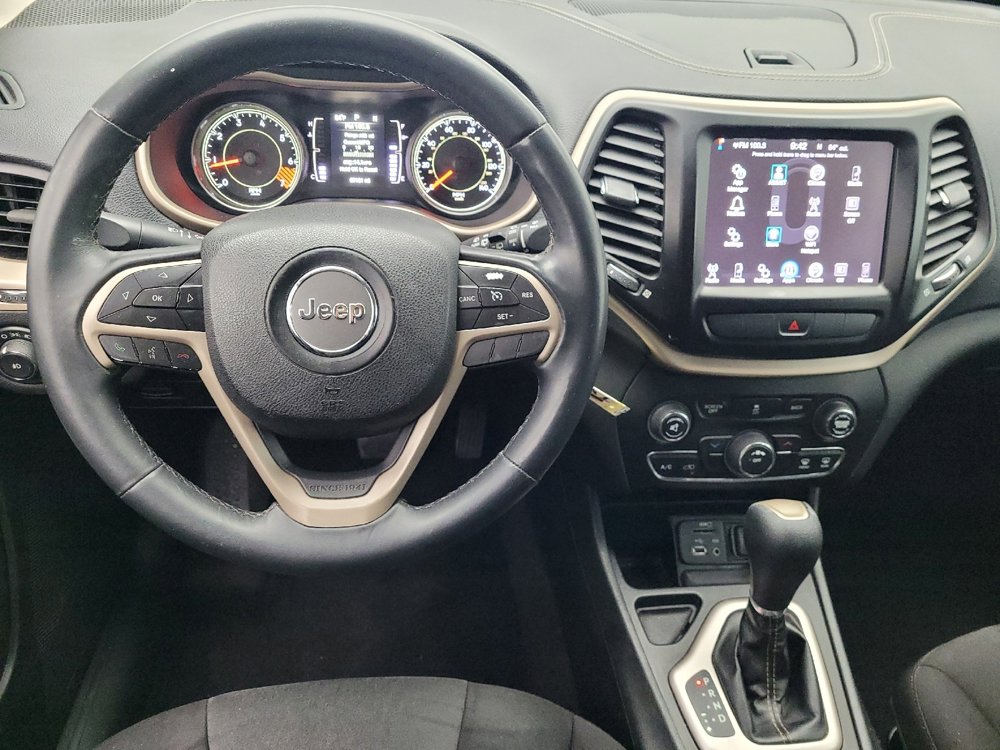 Used 2014 Jeep Cherokee Latitude image 22