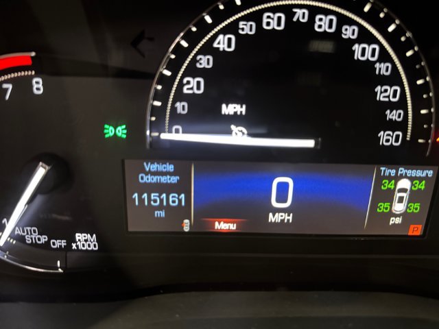 Used 2017 Cadillac XT5 Luxury w/ Driver Awareness Package AWD/4WD image 2