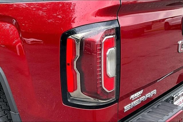 Used 2018 GMC Sierra 1500 Denali AWD/4WD image 31