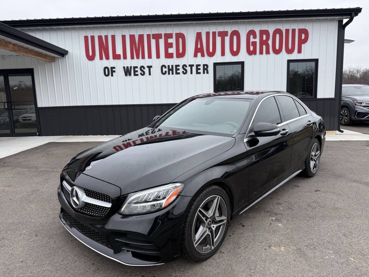 Used 2020 Mercedes-Benz C 300 4MATIC Sedan image 1