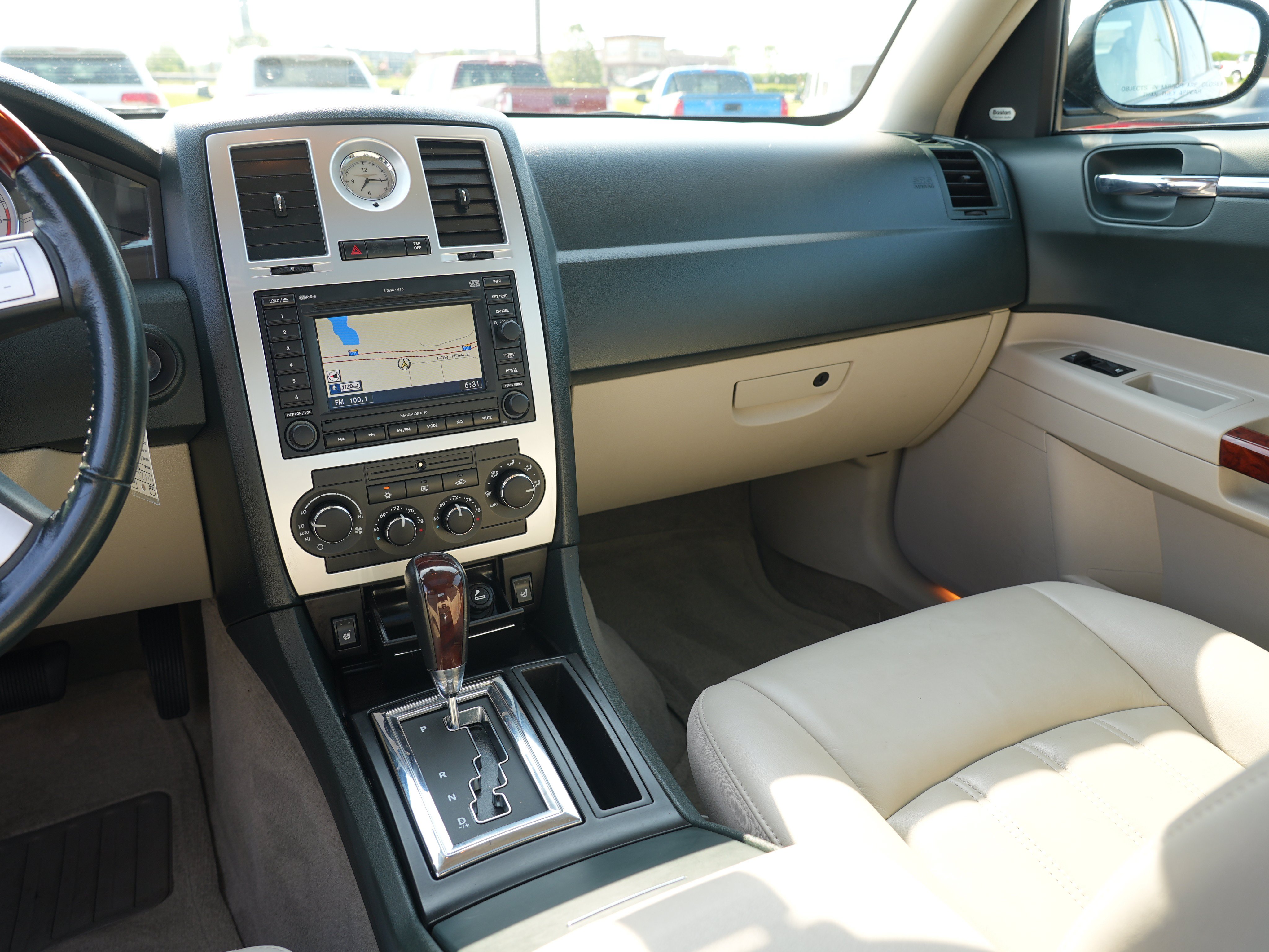 Used 2006 Chrysler 300 C w/ Navigation & Sound Group II AWD/4WD image 21