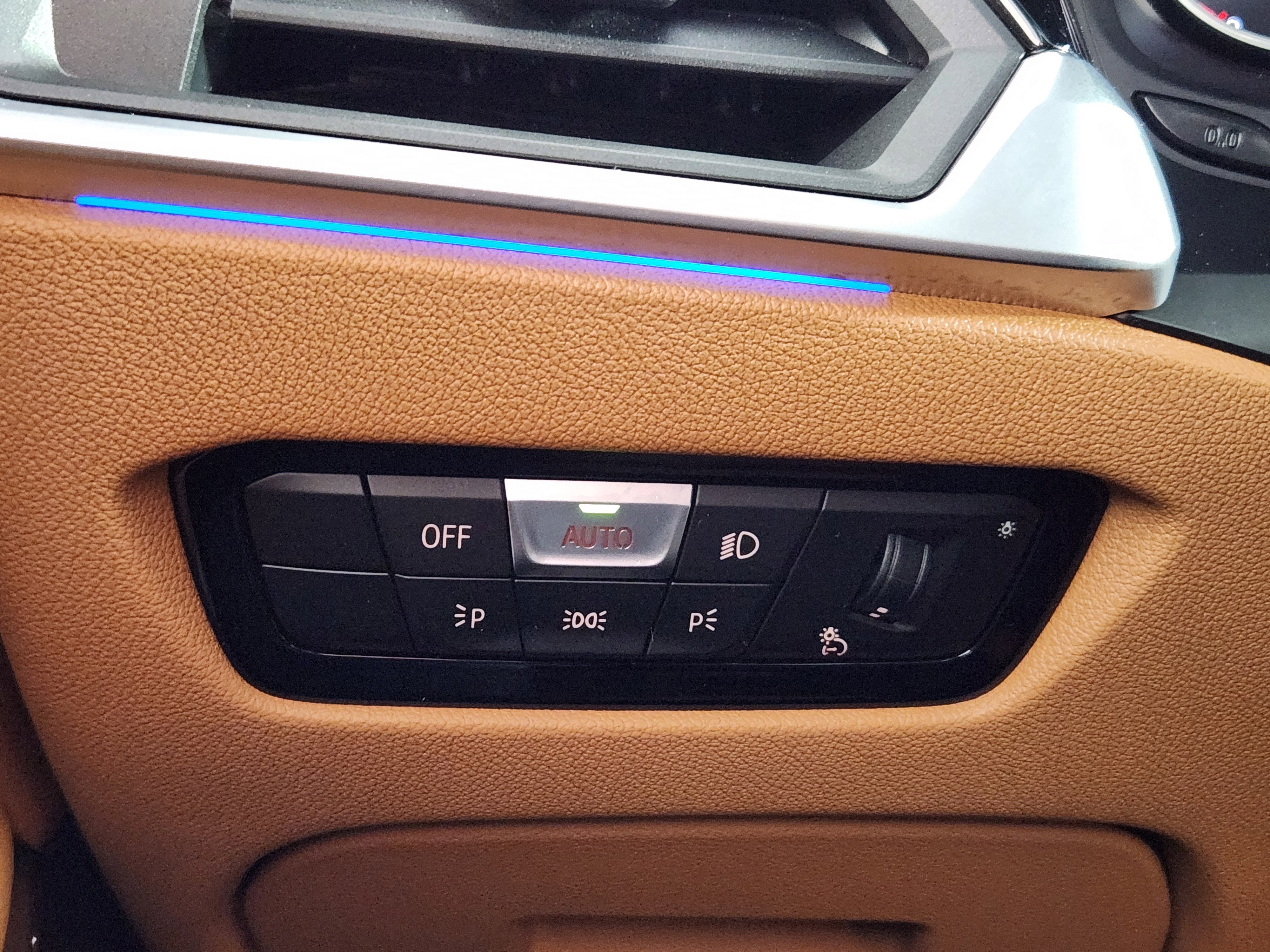 Used 2020 BMW 330i xDrive 330i xDrive w/ Convenience Package image 27