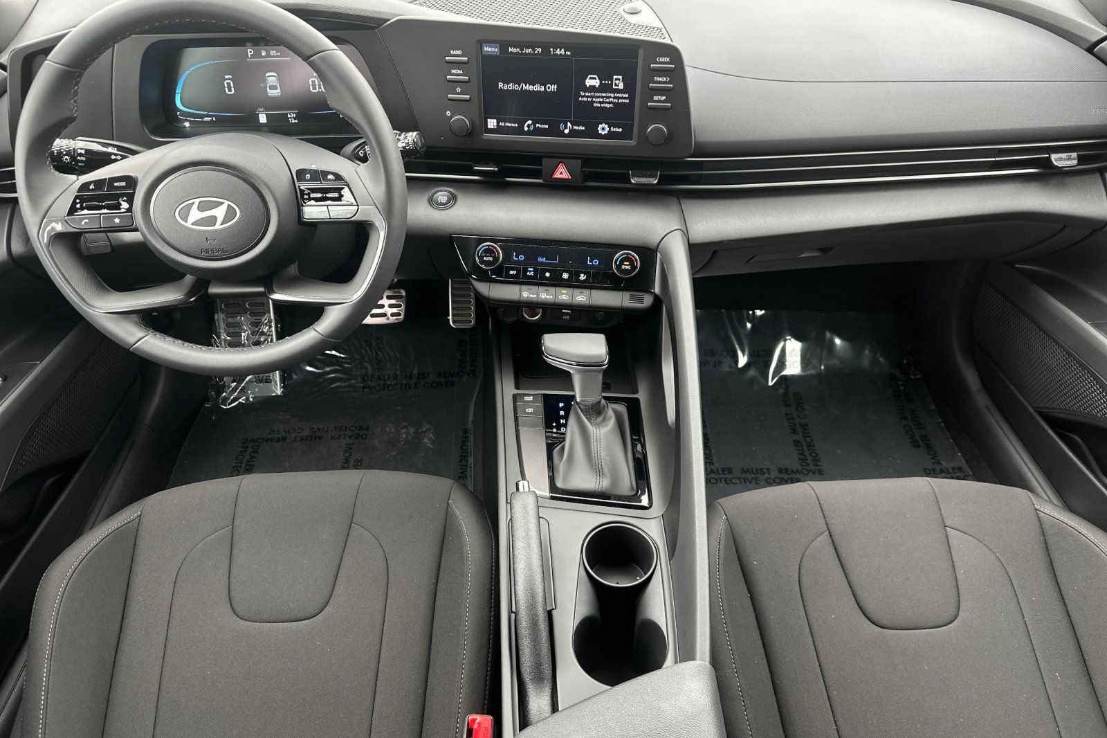 New 2026 Hyundai Elantra Sport FWD image 12