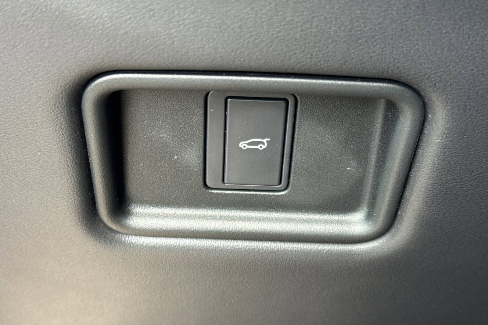 Used 2023 Land Rover Range Rover SE AWD/4WD image 32