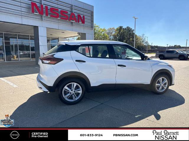 Certified 2022 Nissan Kicks S image 10