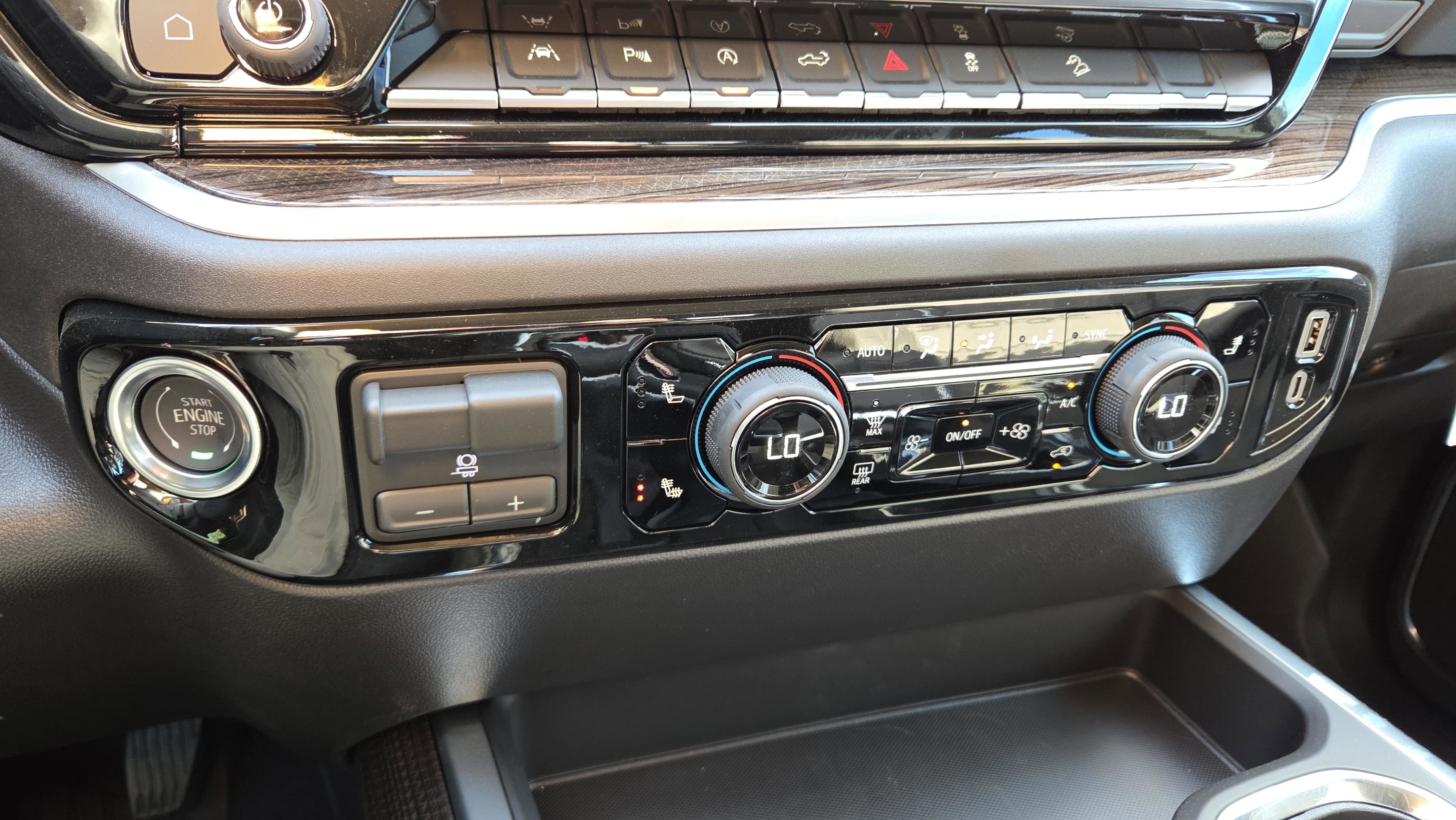 New 2026 Chevrolet Silverado 1500 LT Trail Boss w/ LT Trail Boss Premium Package image 12