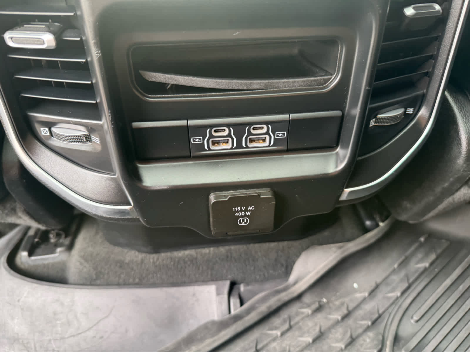 Used 2022 RAM 1500 Laramie image 18