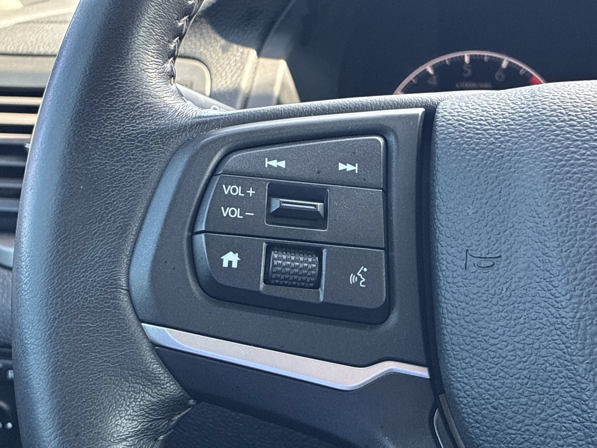Certified 2024 Honda Ridgeline Sport image 24