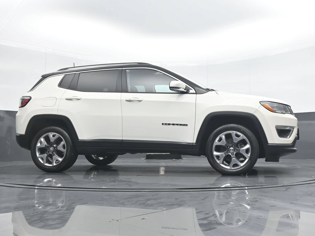 Used 2021 Jeep Compass Limited AWD/4WD image 31