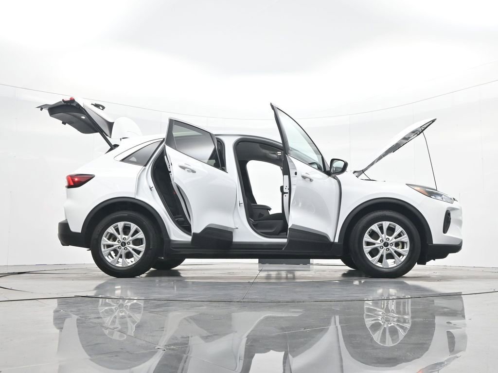 Used 2024 Ford Escape Active w/ Cold Weather Package FWD image 45