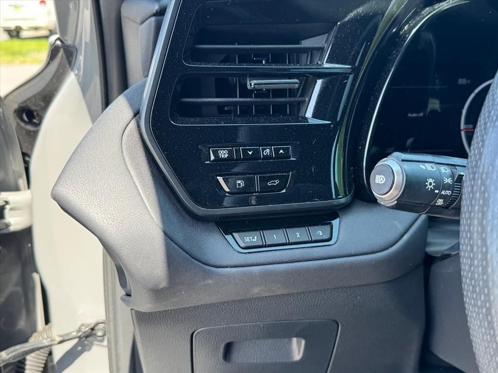 Used 2024 Lexus TX 500h AWD w/ Technology Package image 18