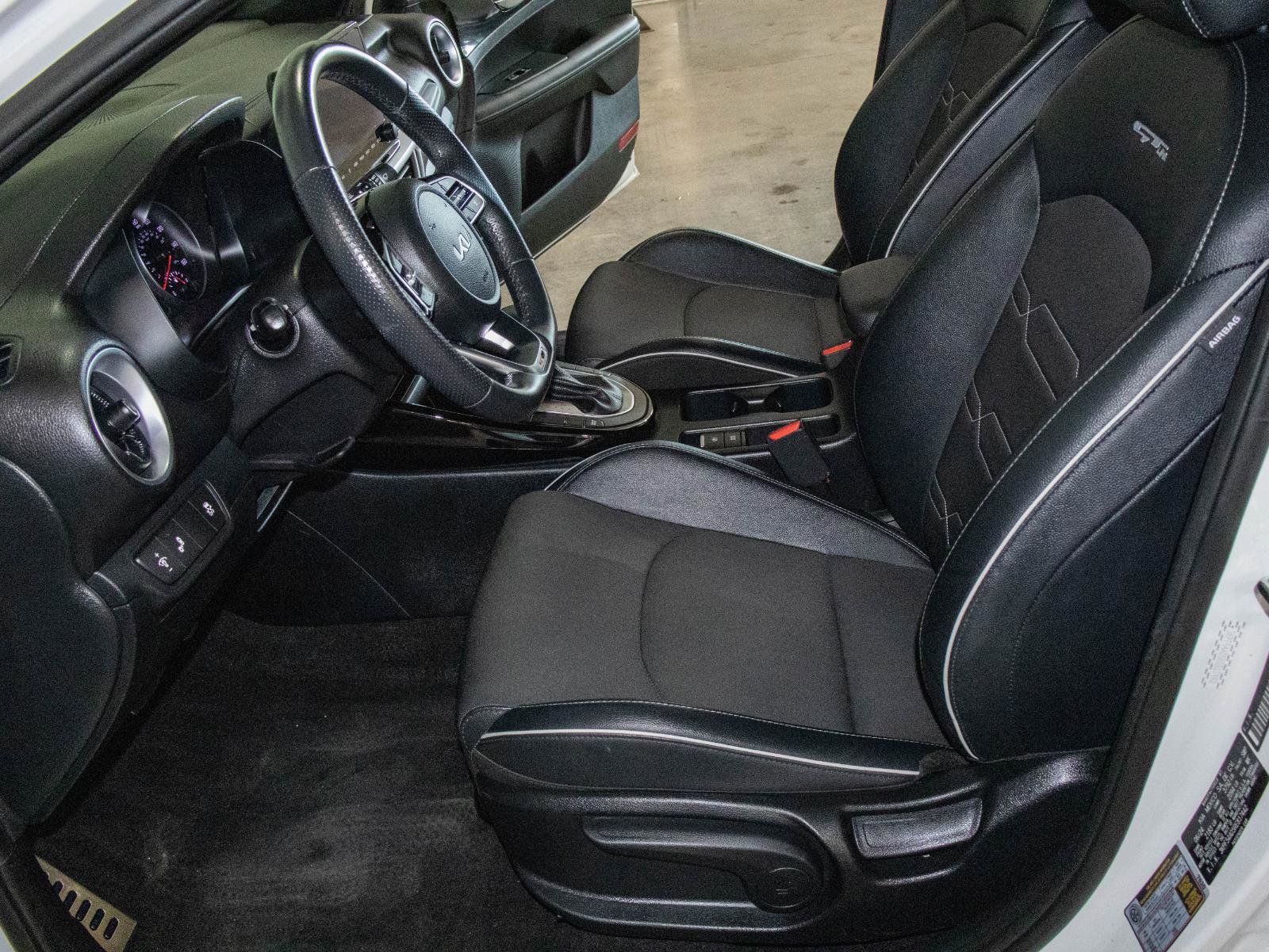 Used 2024 Kia Forte GT-Line w/ GT-Line Premium Package image 8