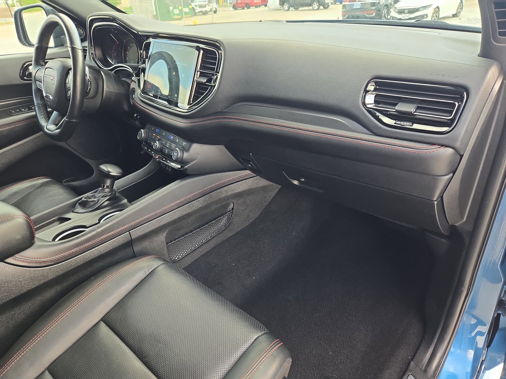 Used 2025 Dodge Durango GT image 34