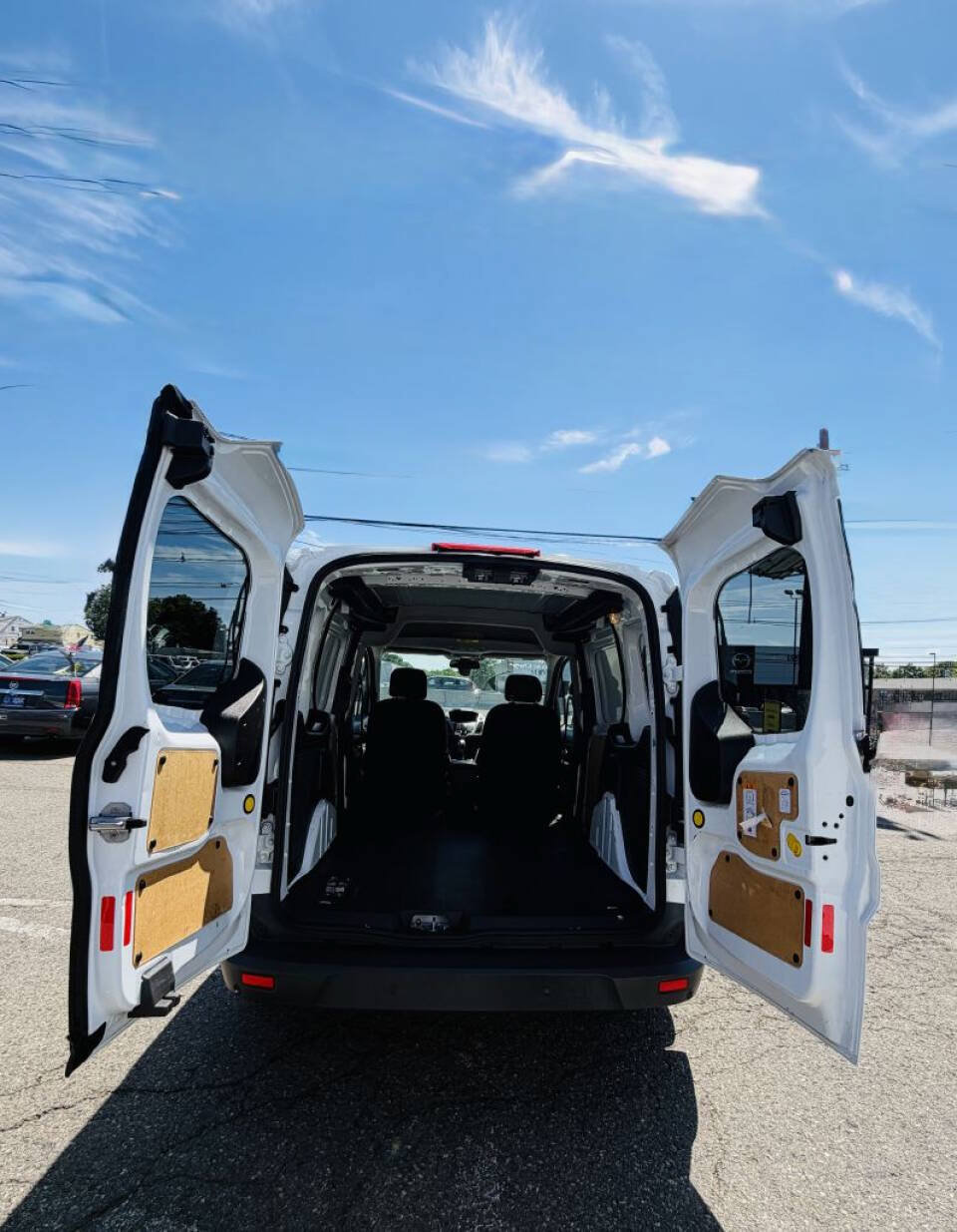 Used 2016 Ford Transit Connect XLT FWD image 16