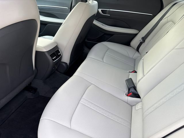 Used 2025 Hyundai Sonata Limited image 17