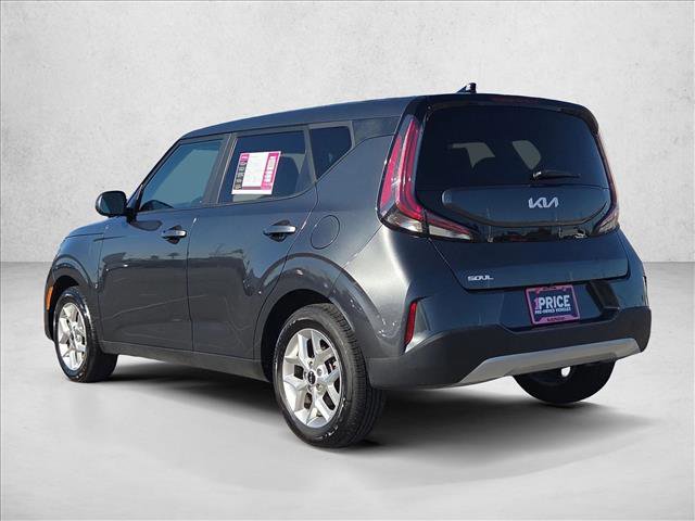 Used 2024 Kia Soul LX w/ Option Group 015 FWD image 8