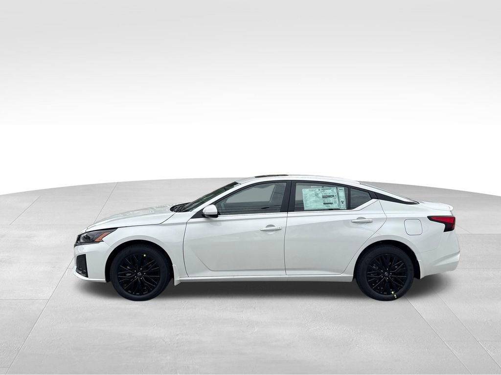 New 2026 Nissan Altima 2.5 SV w/ SV Special Edition Package image 3