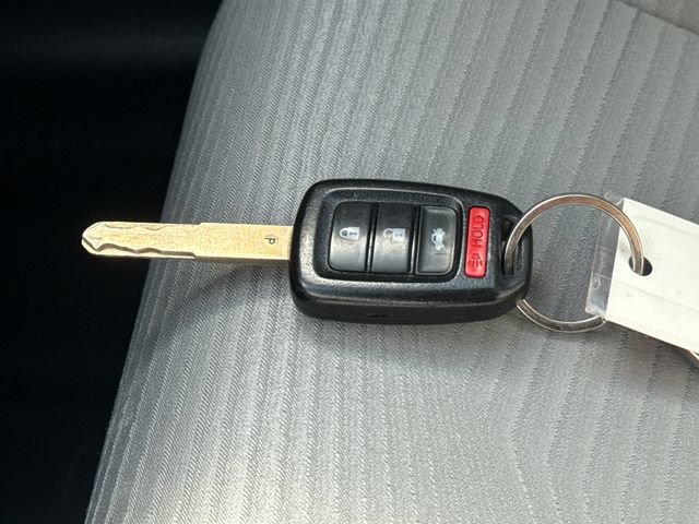 Used 2015 Honda Accord LX image 29