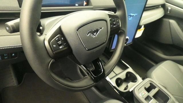 New 2026 Ford Mustang Mach-E Select AWD/4WD image 15
