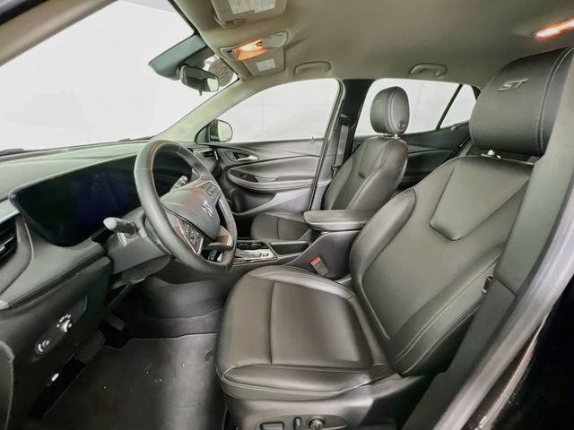 Used 2024 Buick Encore GX Sport Touring w/ Comfort Package AWD/4WD image 10