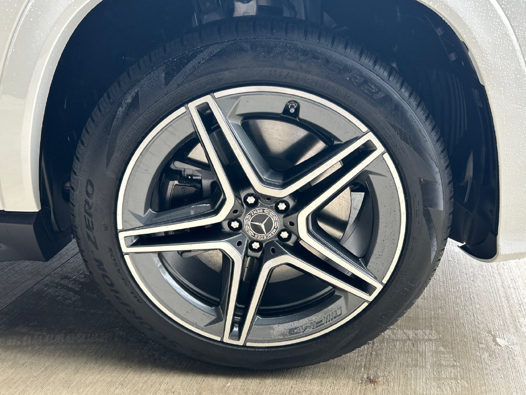 New 2027 Mercedes-Benz GLS 450 4MATIC image 38