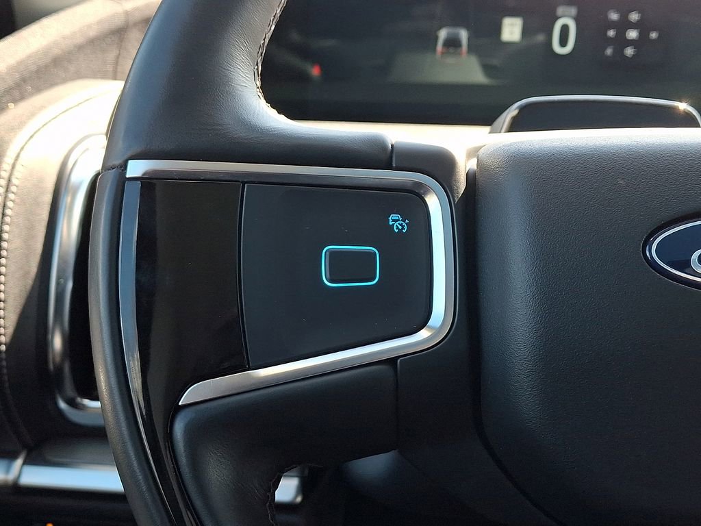 Used 2025 Ford Expedition Max Platinum image 22