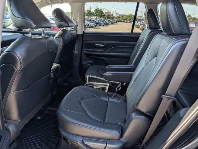 Certified 2025 Toyota Grand Highlander AWD Hybrid image 27