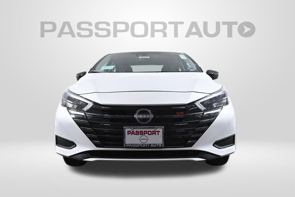 New 2025 Nissan Versa SR w/ Trunk Package FWD image 2