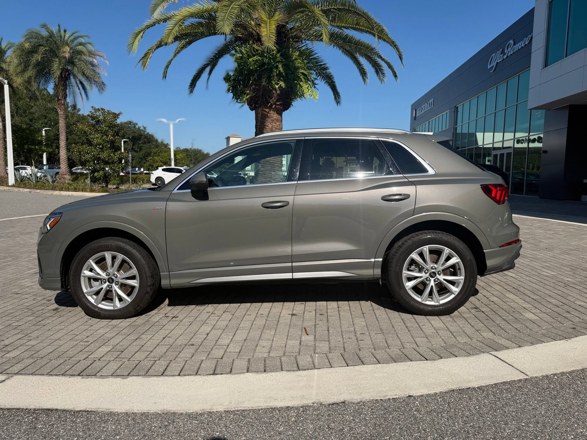 Used 2025 Audi Q3 2.0T Premium AWD/4WD image 5