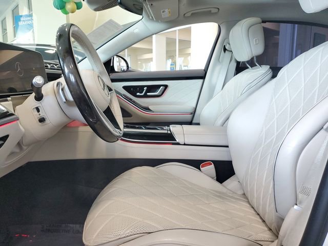 Used 2021 Mercedes-Benz S 580 4MATIC Sedan w/ AMG Line image 17